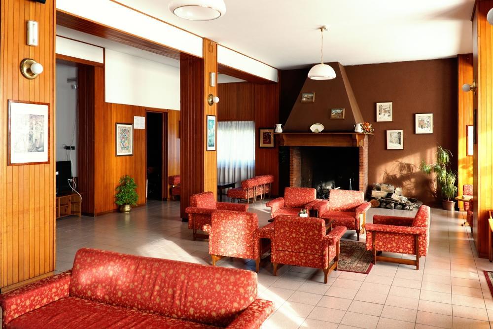Family Hotel Como Rivisondoli Ngoại thất bức ảnh